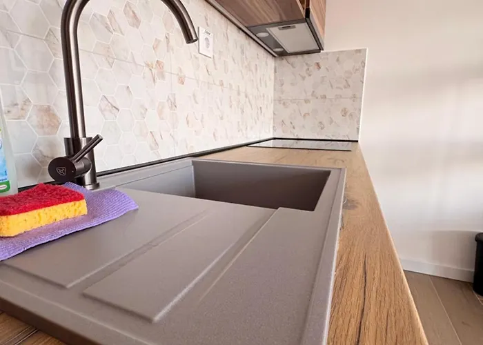 アパート Stadium View スボティツァ